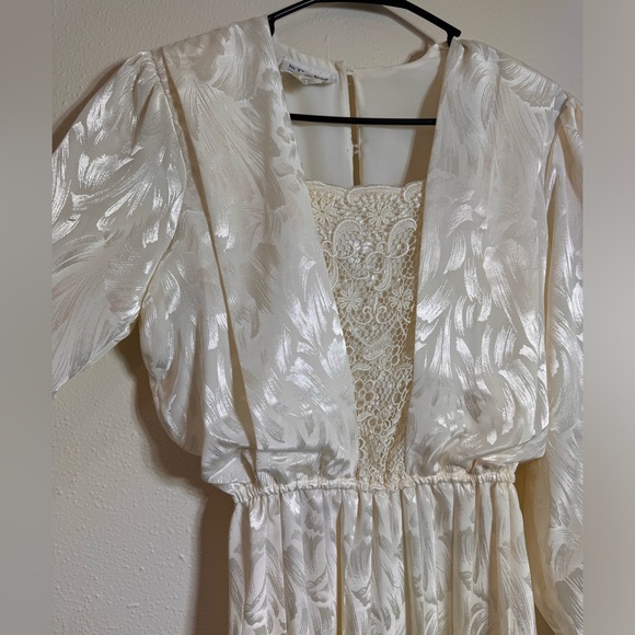 In The Mood Vintage Lace Pleated Ivory Dress Size 10 Long Sleeve 80's 90’s - Picture 2 of 16